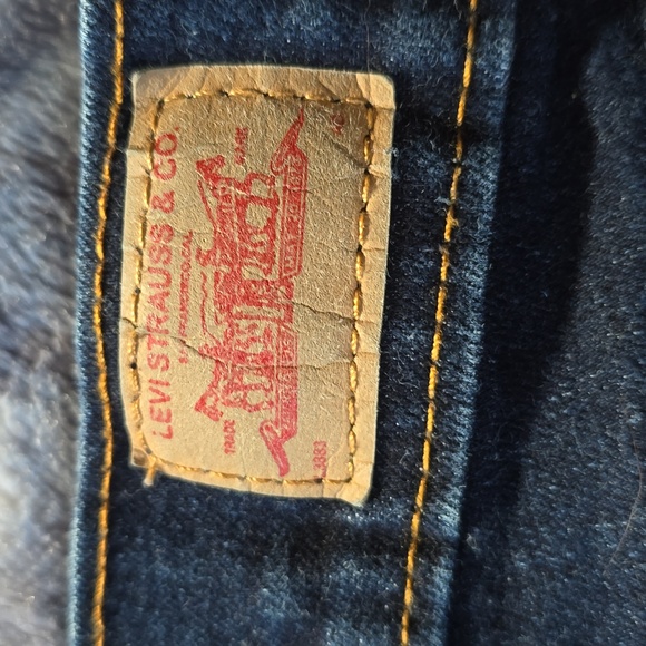 Levi Jeans - Picture 3 of 4